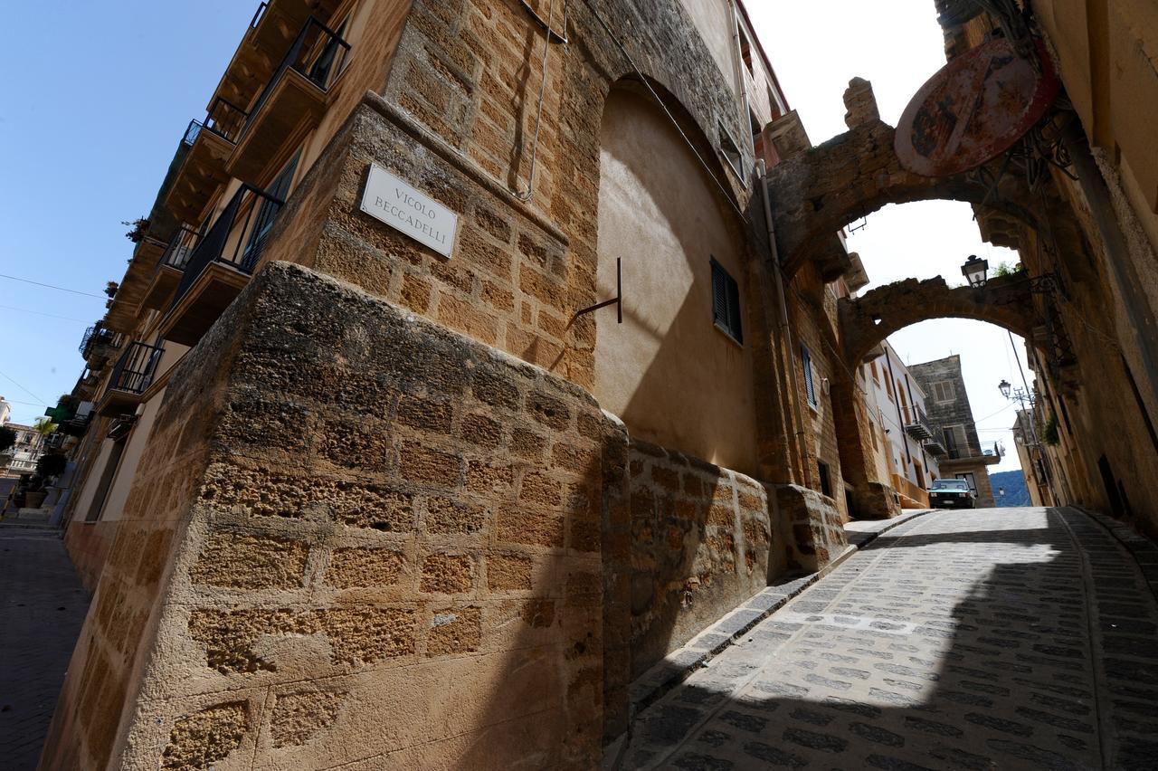 Il Cortile Del Marchese Beccadelli Bed & Breakfast Sambuca di Sicilia Eksteriør bilde